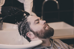 Чоловічі шампуні для волосся і бороди: все, що потрібно знати для вдалого вибору косметики фото